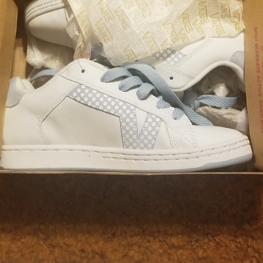 Vans Sneakers/Shoes